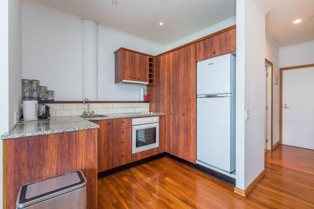 Seaview Waterfront Hotel Apt Όκλαντ Εξωτερικό φωτογραφία