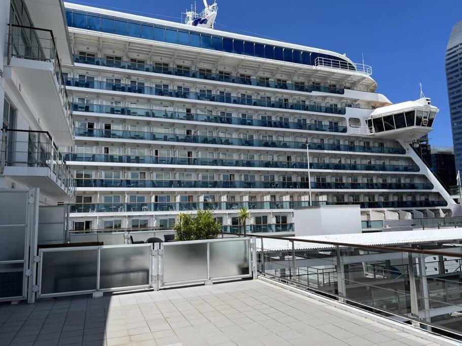 Seaview Waterfront Hotel Apt Όκλαντ Εξωτερικό φωτογραφία