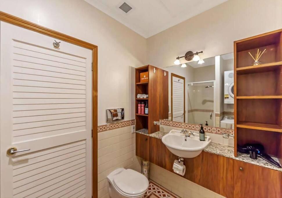 Seaview Waterfront Hotel Apt Όκλαντ Εξωτερικό φωτογραφία